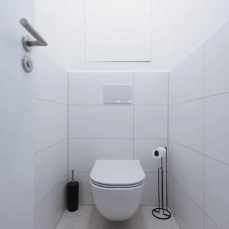 Modern Near & Free Parking & Easy Access 公寓