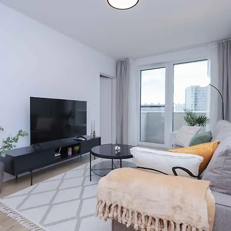 Apartment Modern Near & Free Parking & Easy Access