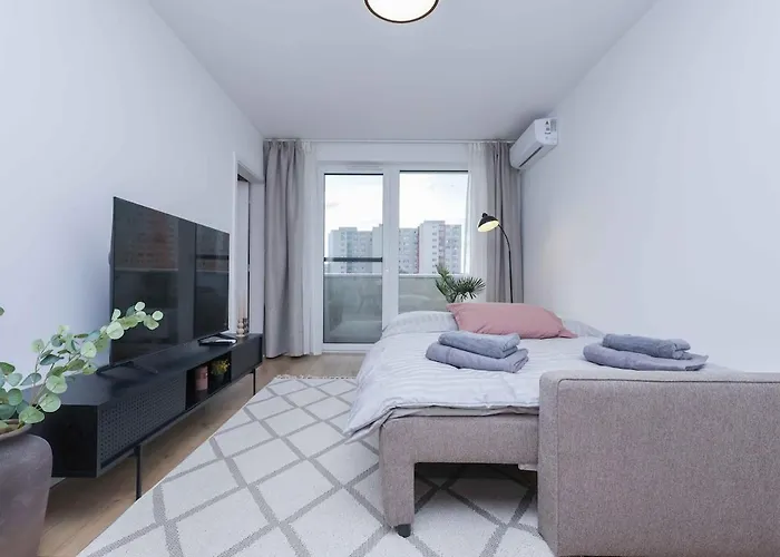 Modern Near & Free Parking & Easy Access Bratislava