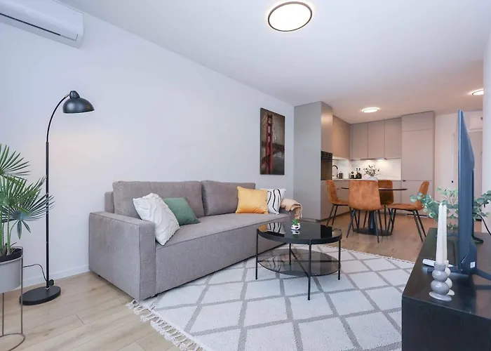 Lejlighed Modern Near & Free Parking & Easy Access *